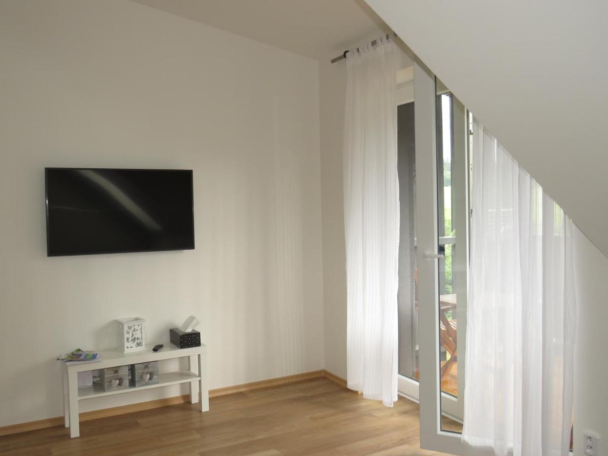 Apartman Honey โดลนี โมราวา ภายนอก รูปภาพ